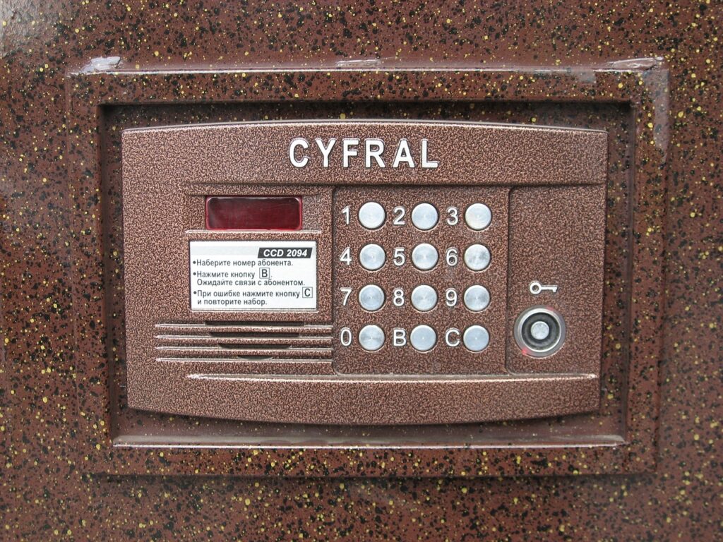 door lock, access control, number input field